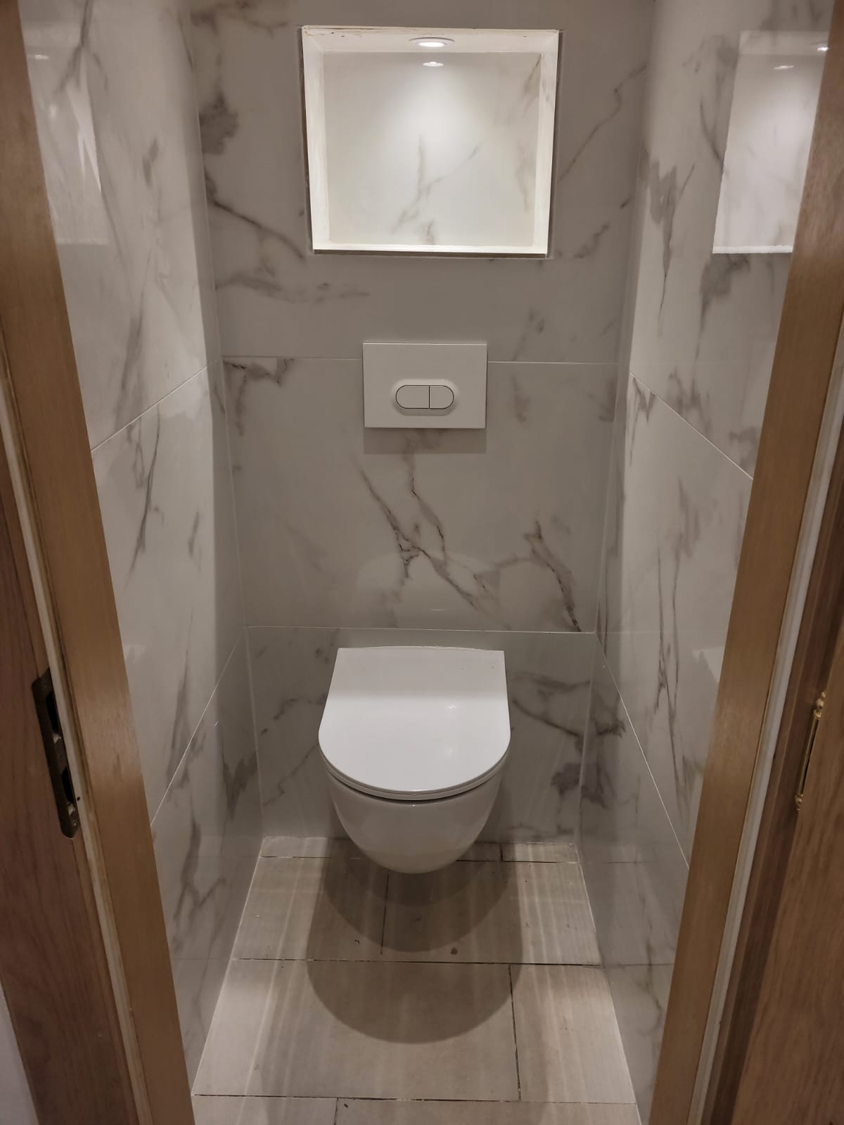 WC suspendu marbre — Metz